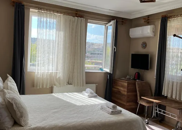 Sevin Stone Alloggio in famiglia *